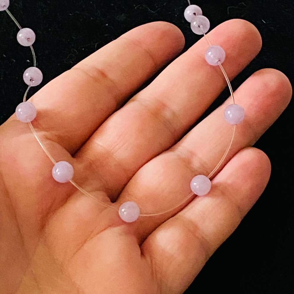 Pale Lavender Jade Floating Bead Necklace w/14K Gold Clasp 17 3/4” Hong Kong VVV
